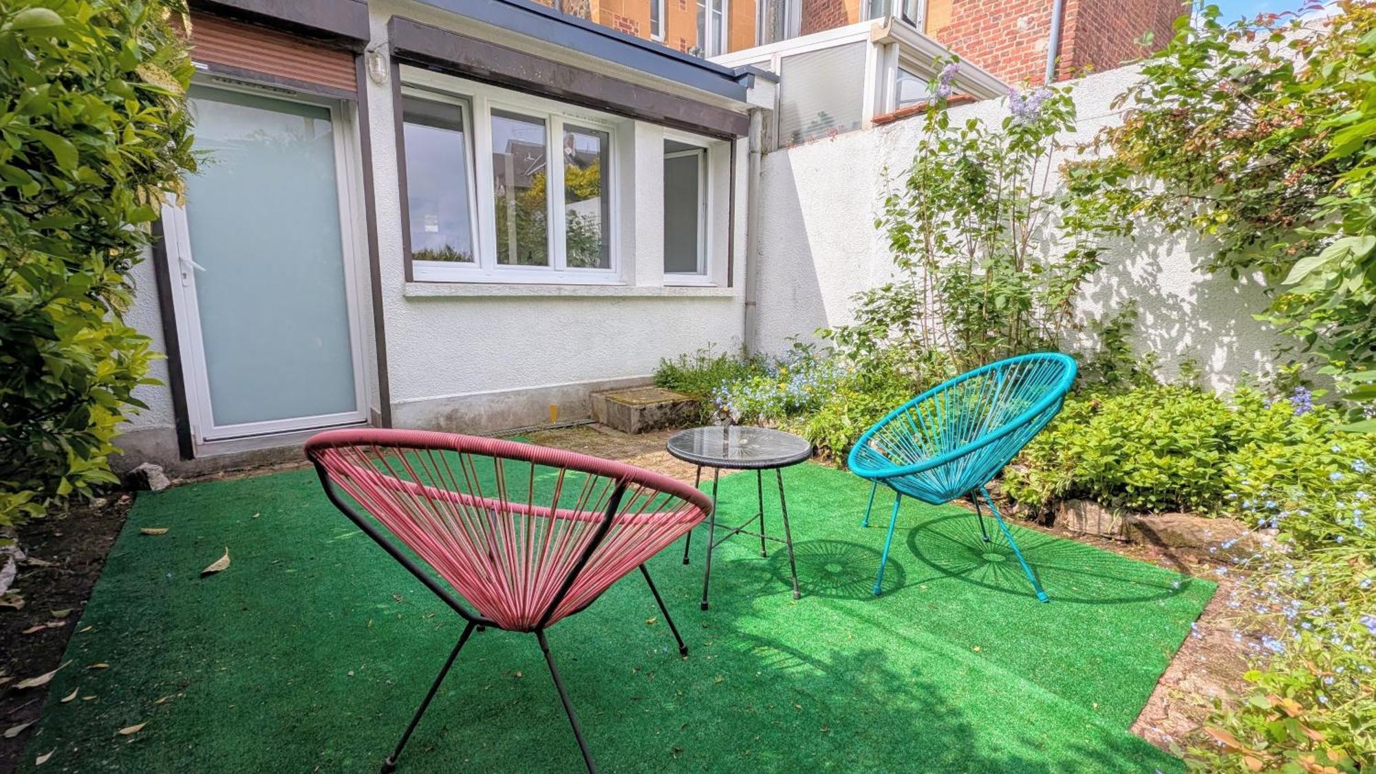 Stockholm- Studio Serenite Avec Jardin Charleville-Mezieres Exterior photo